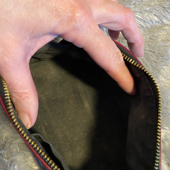 Coach makeup bag - Picture 3 of 3